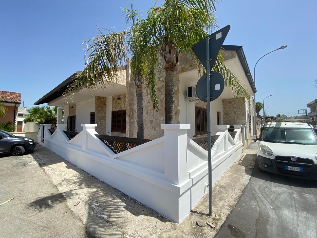 Sabea Guest House Melissano Bagian luar foto